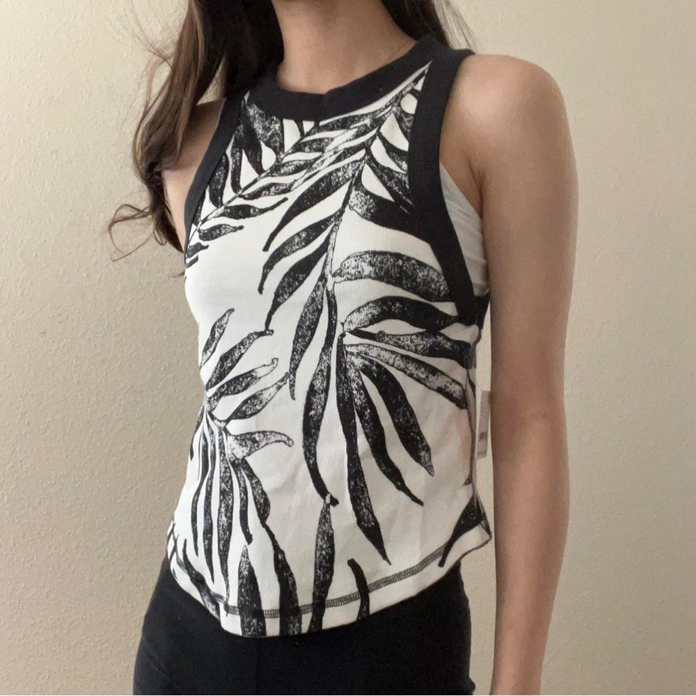 FREE PEOPLE FP MOVEMENT Open Air Printed Love Tank Small - Picture 6 of 8